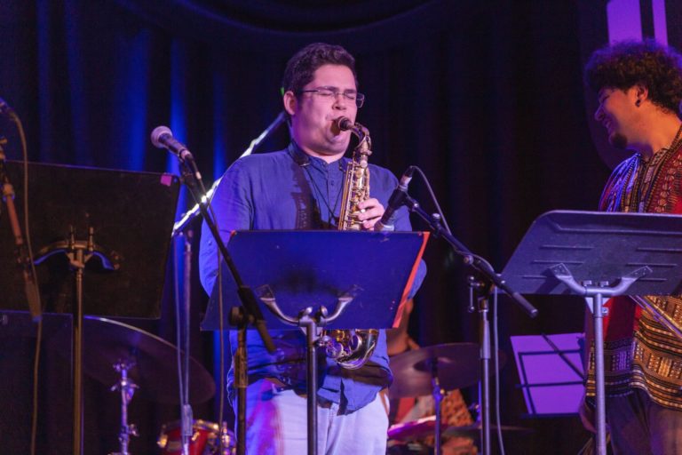 Nicola Caminiti Drom New York Mestizos Armando Vergara